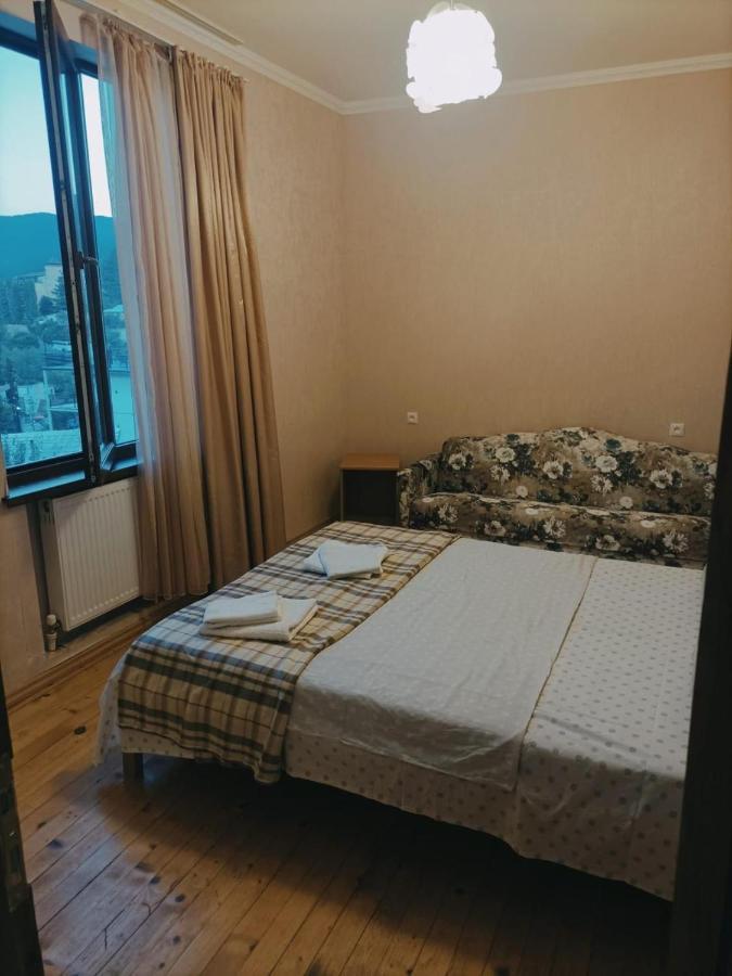 Guest House Casa Borjomi Bagian luar foto